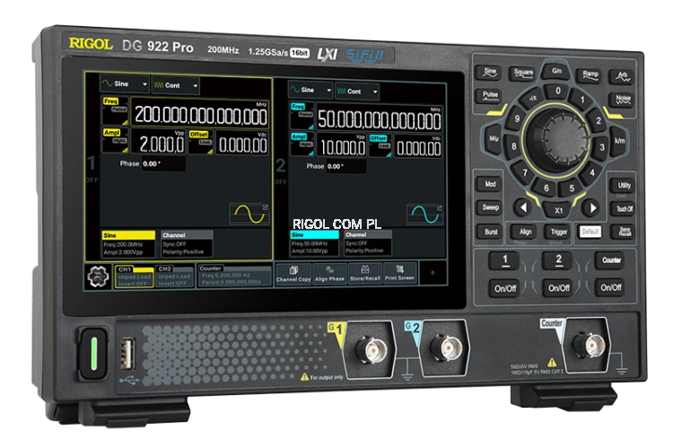 DG900 Pro-right.png